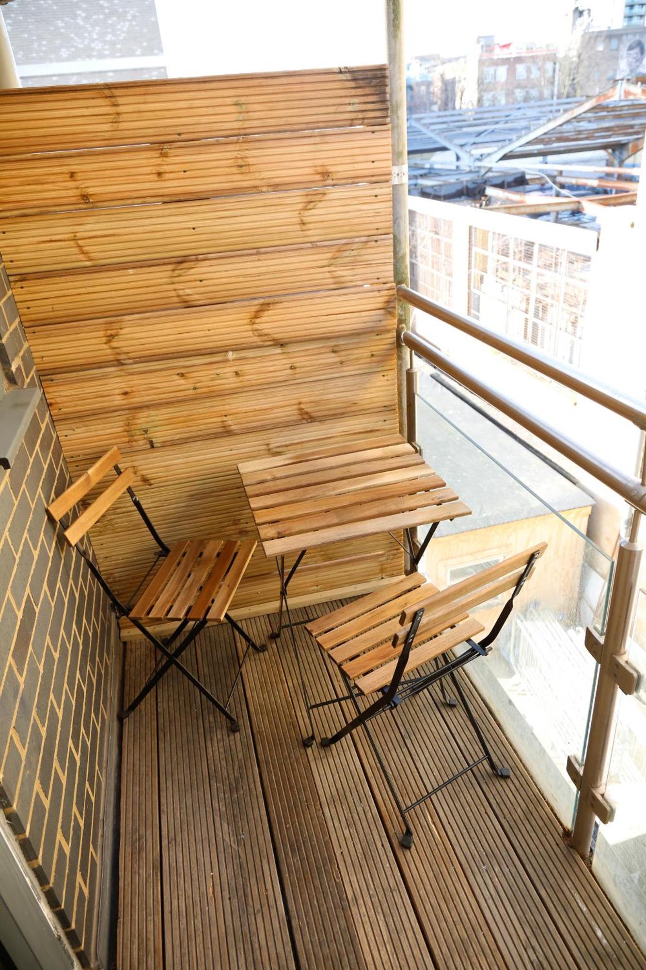 New Luxury Rooms In The Heart Of London Next To Shops, Cafes, Bars & Metro With Shared Bathrooms ภายนอก รูปภาพ