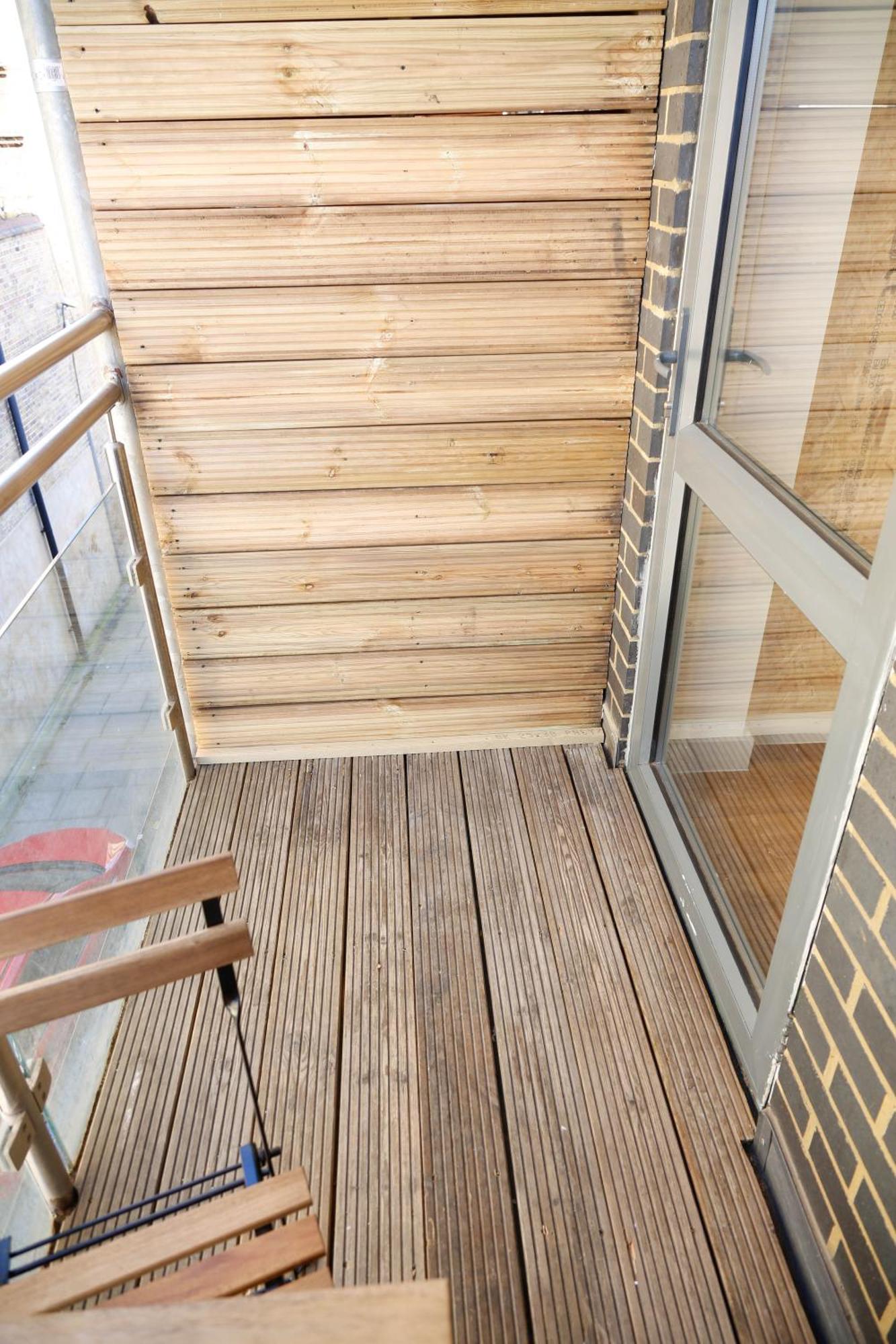 New Luxury Rooms In The Heart Of London Next To Shops, Cafes, Bars & Metro With Shared Bathrooms ภายนอก รูปภาพ