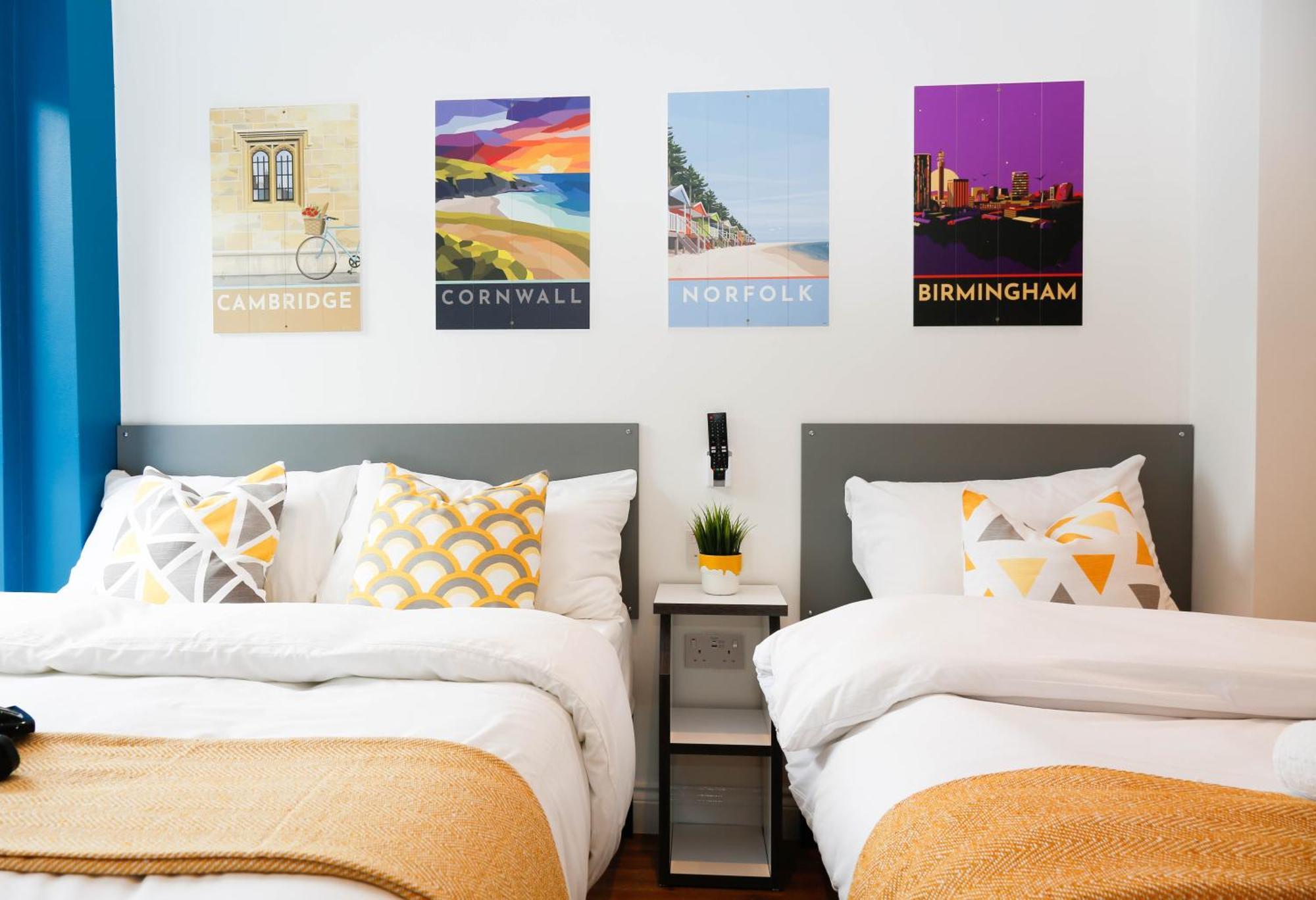 New Luxury Rooms In The Heart Of London Next To Shops, Cafes, Bars & Metro With Shared Bathrooms ภายนอก รูปภาพ