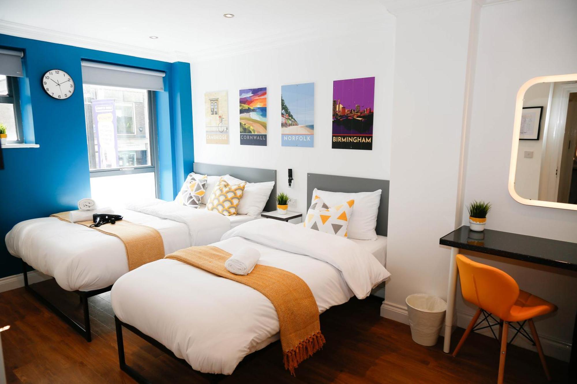 New Luxury Rooms In The Heart Of London Next To Shops, Cafes, Bars & Metro With Shared Bathrooms ภายนอก รูปภาพ